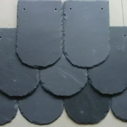 Patterned slate roofing tiles and central design by Indian Natural Stones