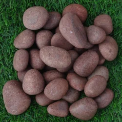 Modern patio landscaping with Scottsdale Brown Sandstone Pebbles by Indian Natural Stones